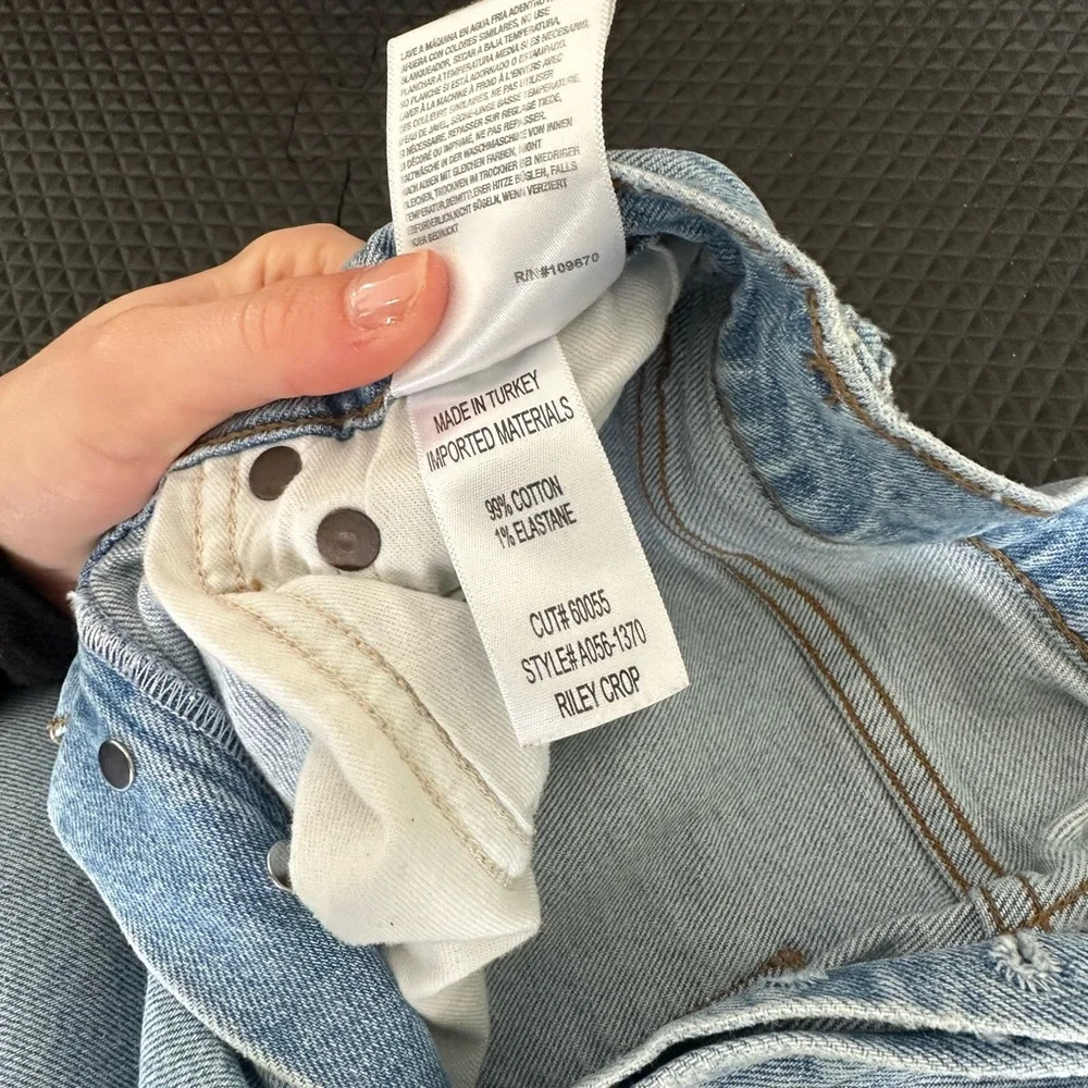 Agolde Riley Crop - Picture 3 of 3